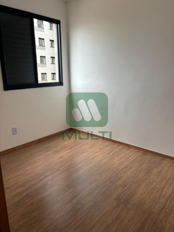 Apartamento à venda com 2 quartos, 55m² - Foto 20