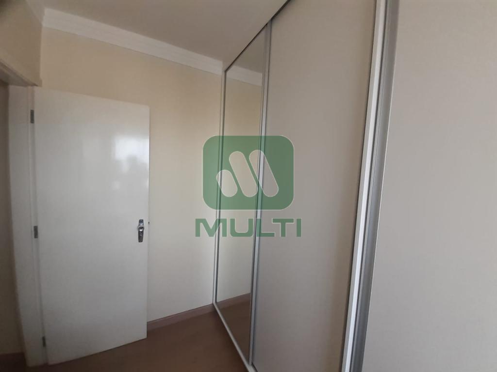 Apartamento à venda com 3 quartos, 85m² - Foto 10