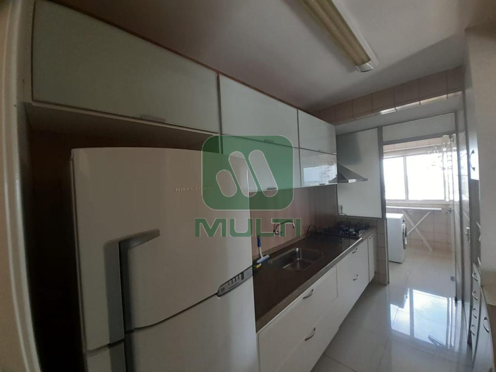 Apartamento à venda com 3 quartos, 85m² - Foto 21