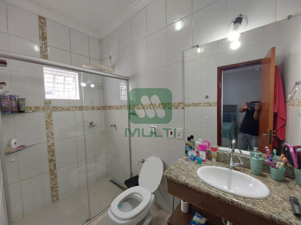 Casa à venda com 3 quartos, 170m² - Foto 10