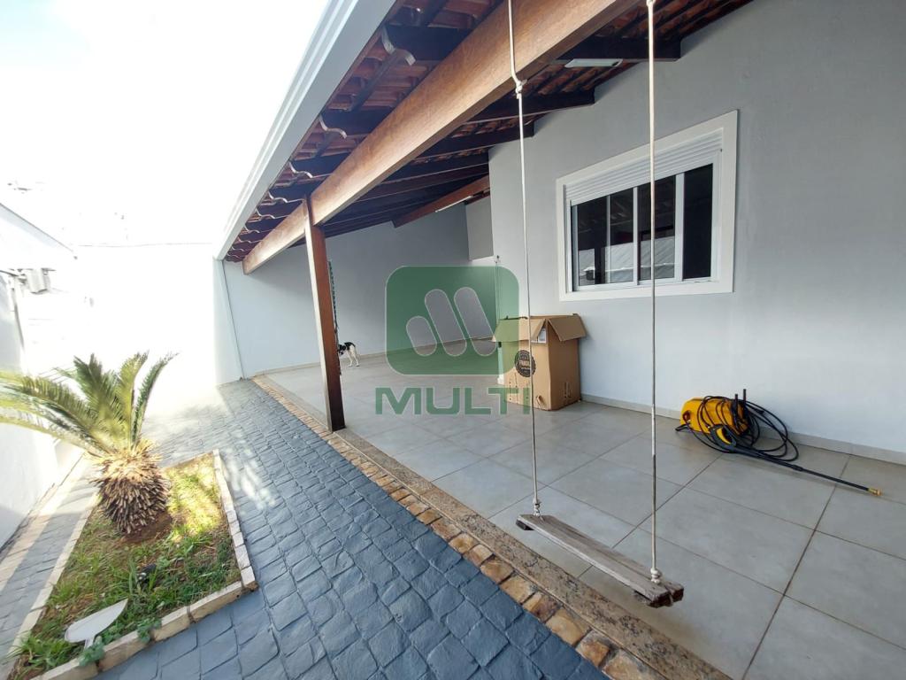 Casa à venda com 3 quartos, 170m² - Foto 25