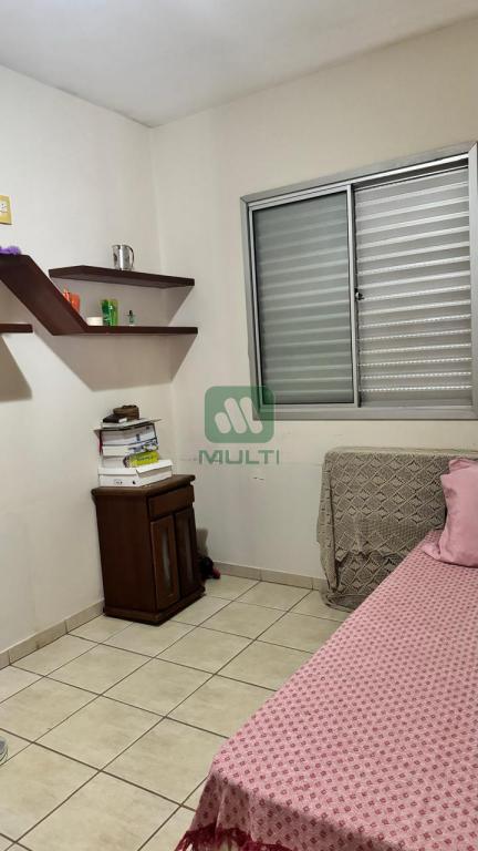 Apartamento à venda com 2 quartos, 57m² - Foto 7