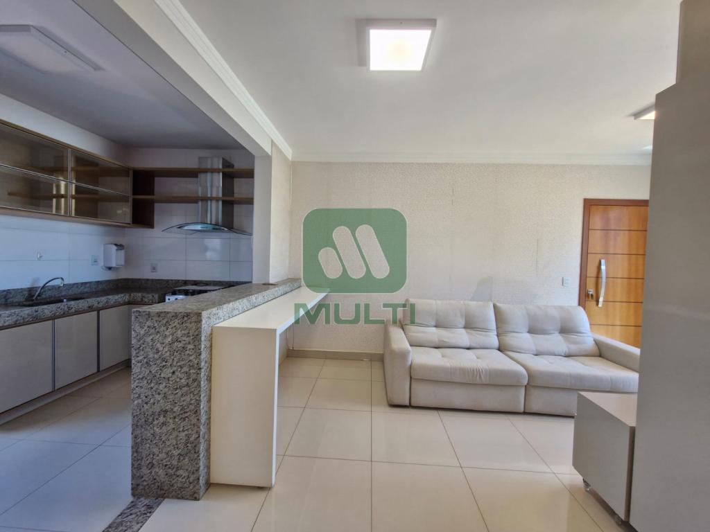 Apartamento à venda com 2 quartos, 60m² - Foto 2