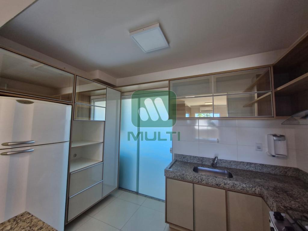 Apartamento à venda com 2 quartos, 60m² - Foto 9