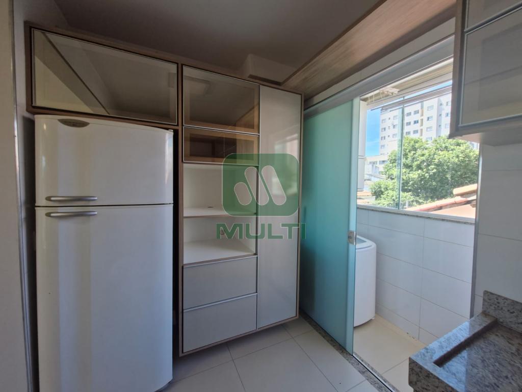 Apartamento à venda com 2 quartos, 60m² - Foto 10