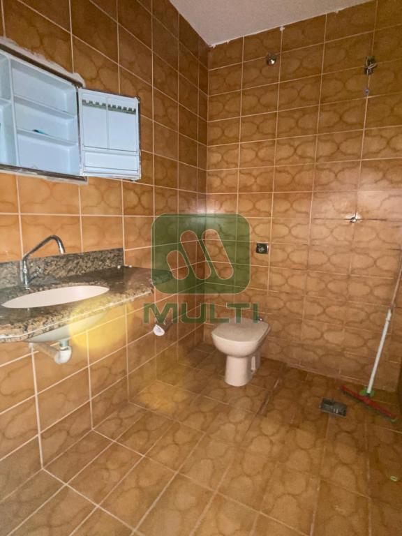 Casa à venda com 3 quartos, 125m² - Foto 13