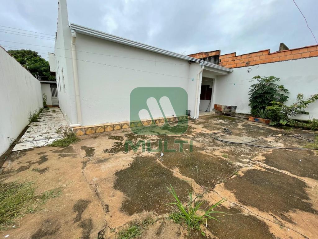 Casa à venda com 3 quartos, 125m² - Foto 20