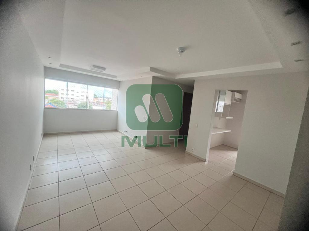 Apartamento à venda com 2 quartos, 57m² - Foto 2