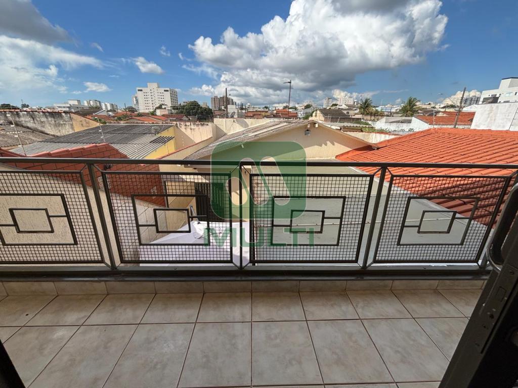 Casa à venda com 4 quartos, 237m² - Foto 25