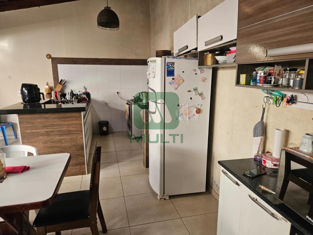 Casa de Condomínio à venda com 3 quartos, 122m² - Foto 8