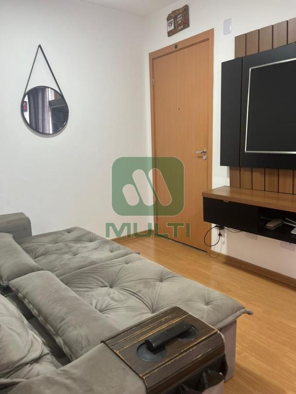 Apartamento à venda com 2 quartos, 42m² - Foto 1