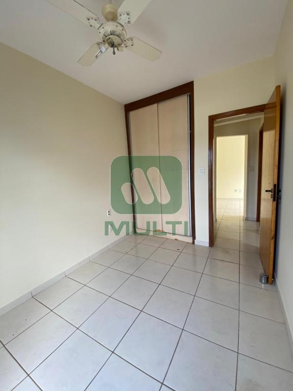 Apartamento à venda com 2 quartos, 59m² - Foto 5