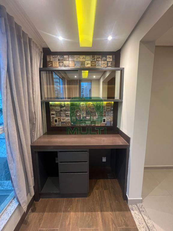 Apartamento à venda com 3 quartos, 93m² - Foto 6