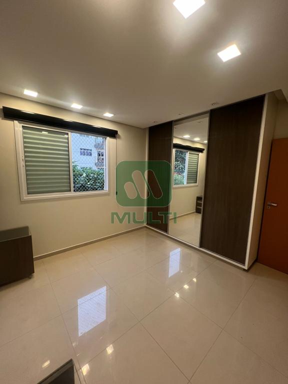 Apartamento à venda com 3 quartos, 93m² - Foto 27