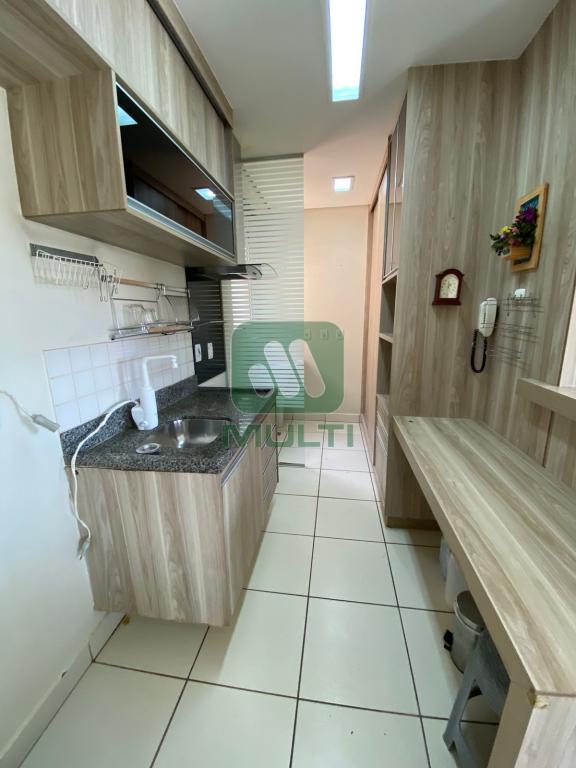 Apartamento à venda com 3 quartos, 70m² - Foto 6