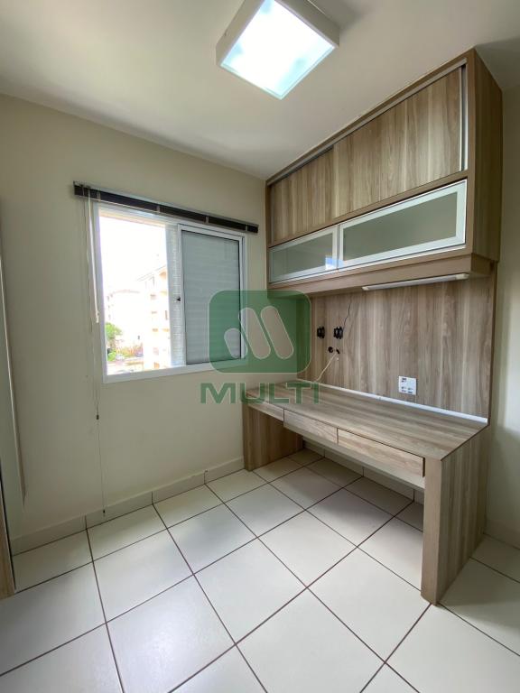 Apartamento à venda com 3 quartos, 70m² - Foto 11