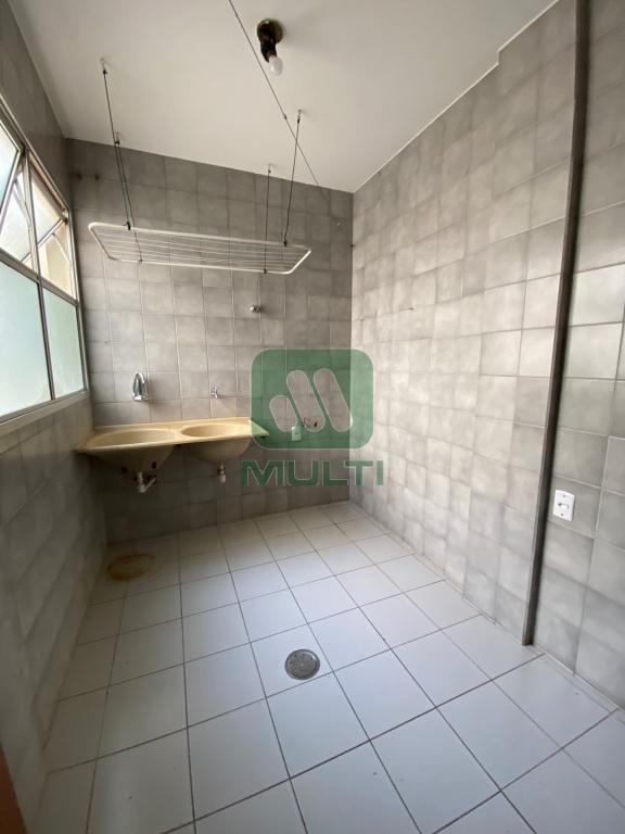 Apartamento à venda com 3 quartos, 104m² - Foto 4