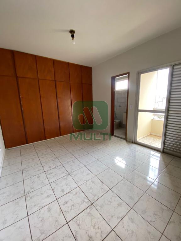 Apartamento à venda com 3 quartos, 104m² - Foto 9