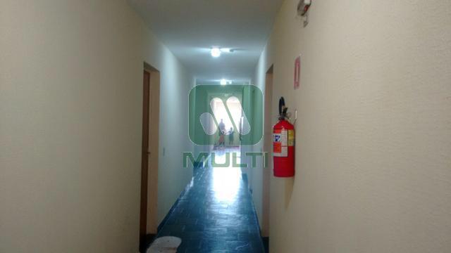 Apartamento à venda com 1 quarto, 29m² - Foto 13