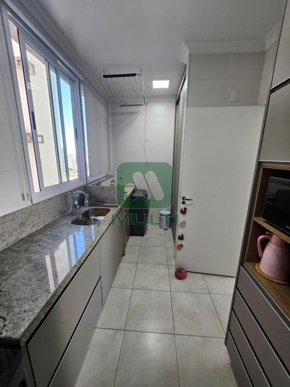 Apartamento à venda com 3 quartos, 84m² - Foto 13