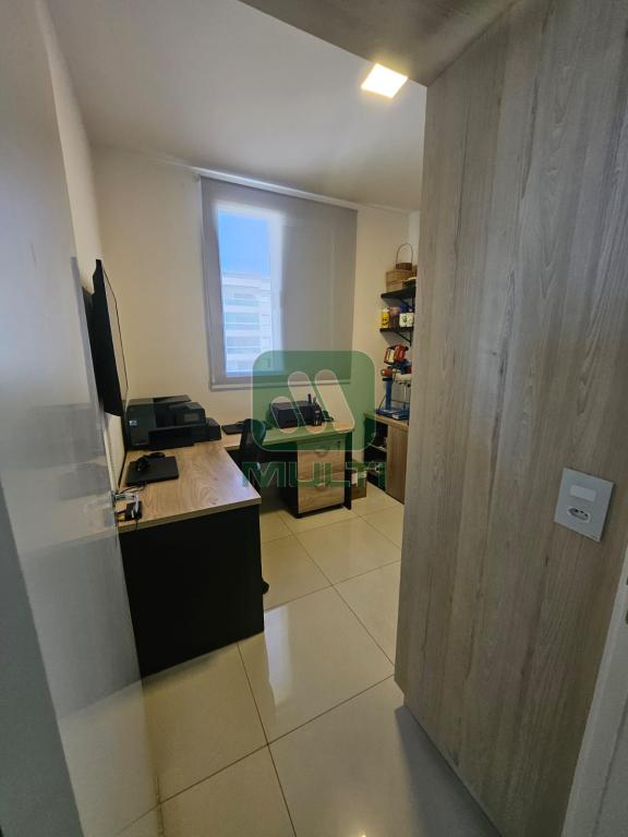 Apartamento à venda com 3 quartos, 84m² - Foto 23