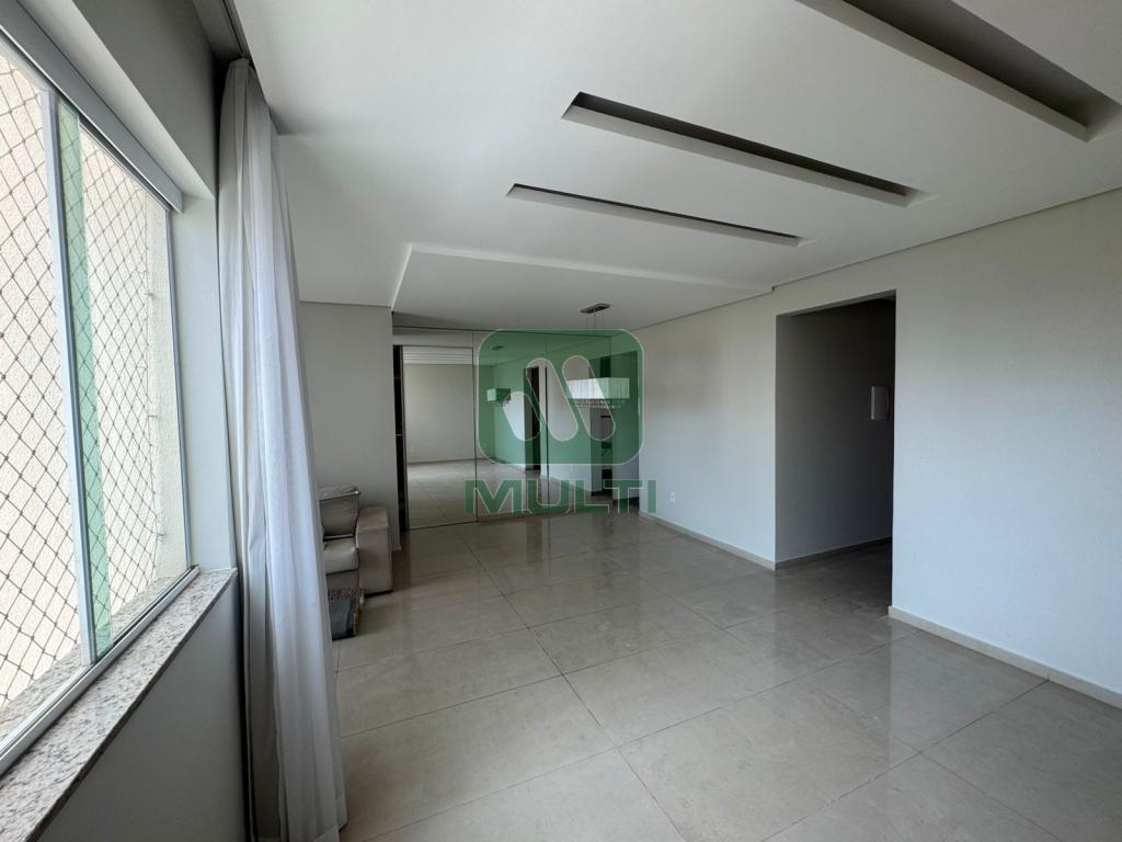 Apartamento à venda com 3 quartos, 104m² - Foto 5