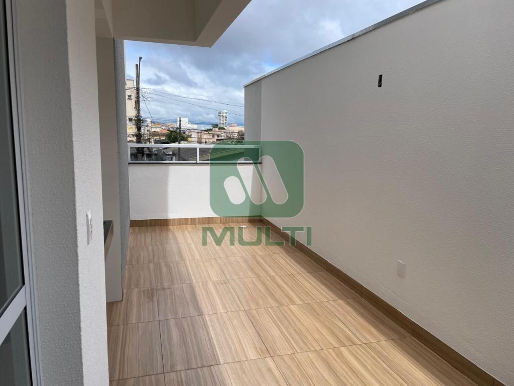 Apartamento à venda com 2 quartos, 66m² - Foto 12