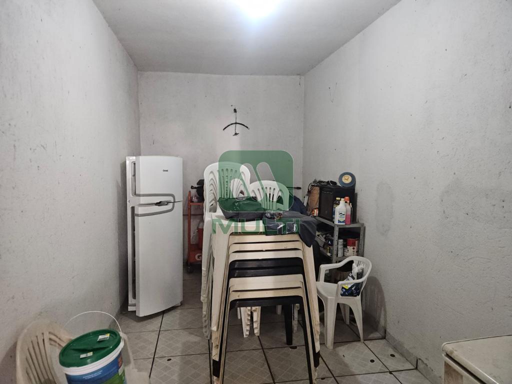 Casa à venda com 3 quartos, 480m² - Foto 16