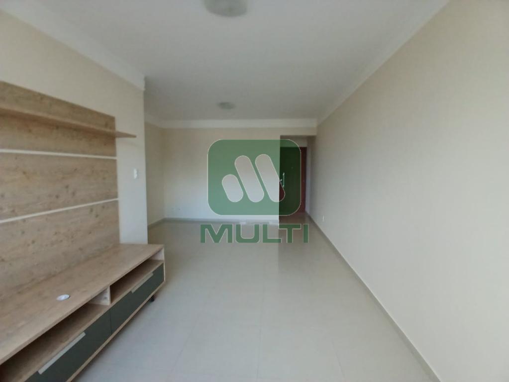 Apartamento à venda com 3 quartos, 93m² - Foto 3