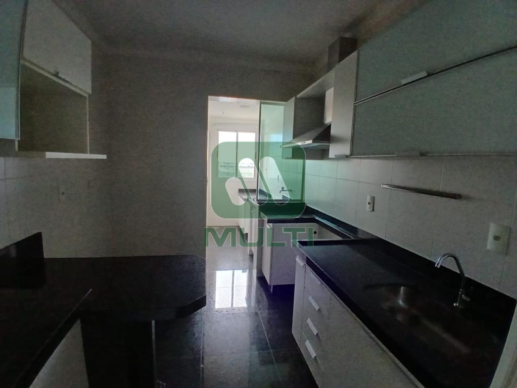 Apartamento à venda com 3 quartos, 93m² - Foto 6