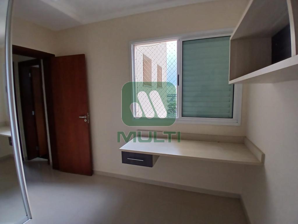 Apartamento à venda com 3 quartos, 93m² - Foto 18