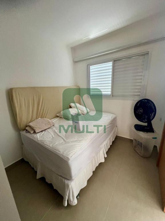 Apartamento à venda com 3 quartos, 81m² - Foto 18