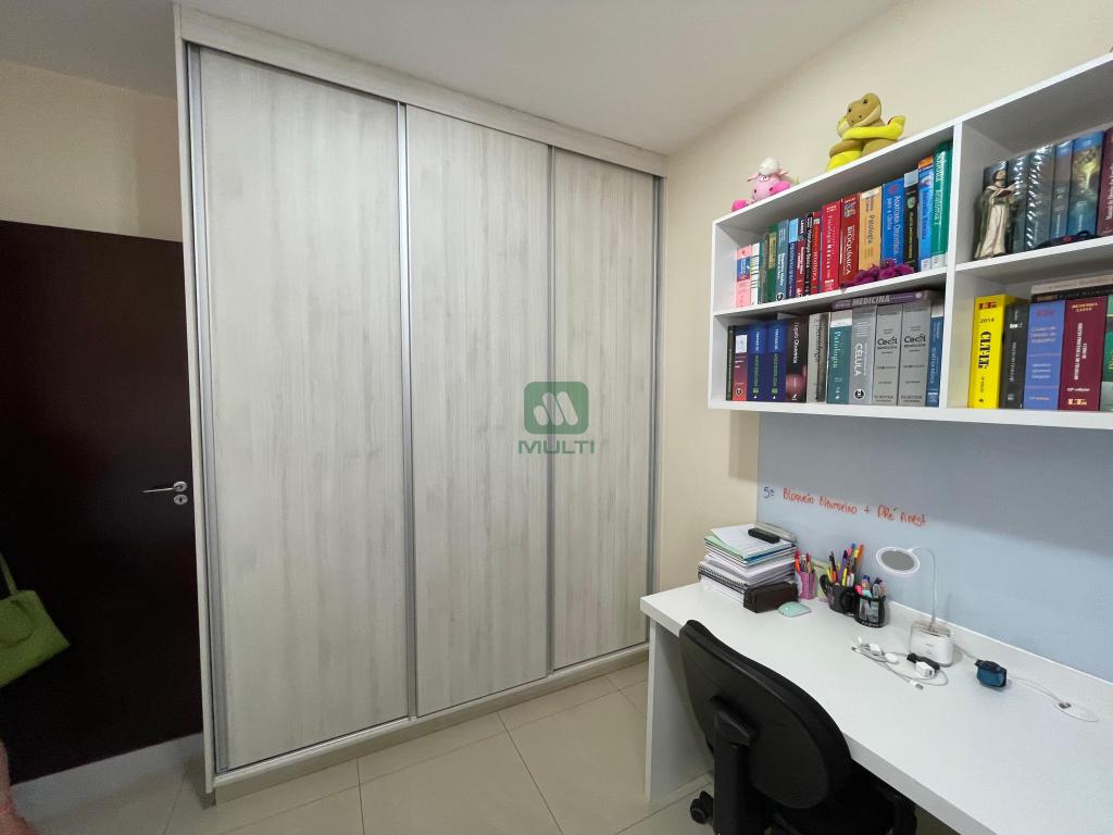 Apartamento à venda com 3 quartos, 110m² - Foto 20