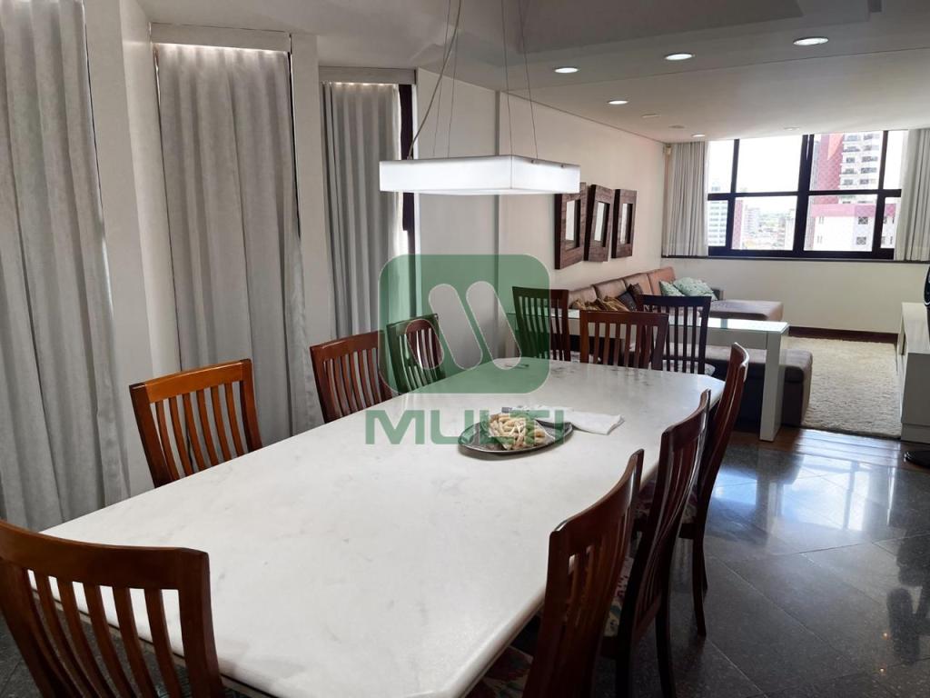 Apartamento à venda com 4 quartos, 426m² - Foto 13