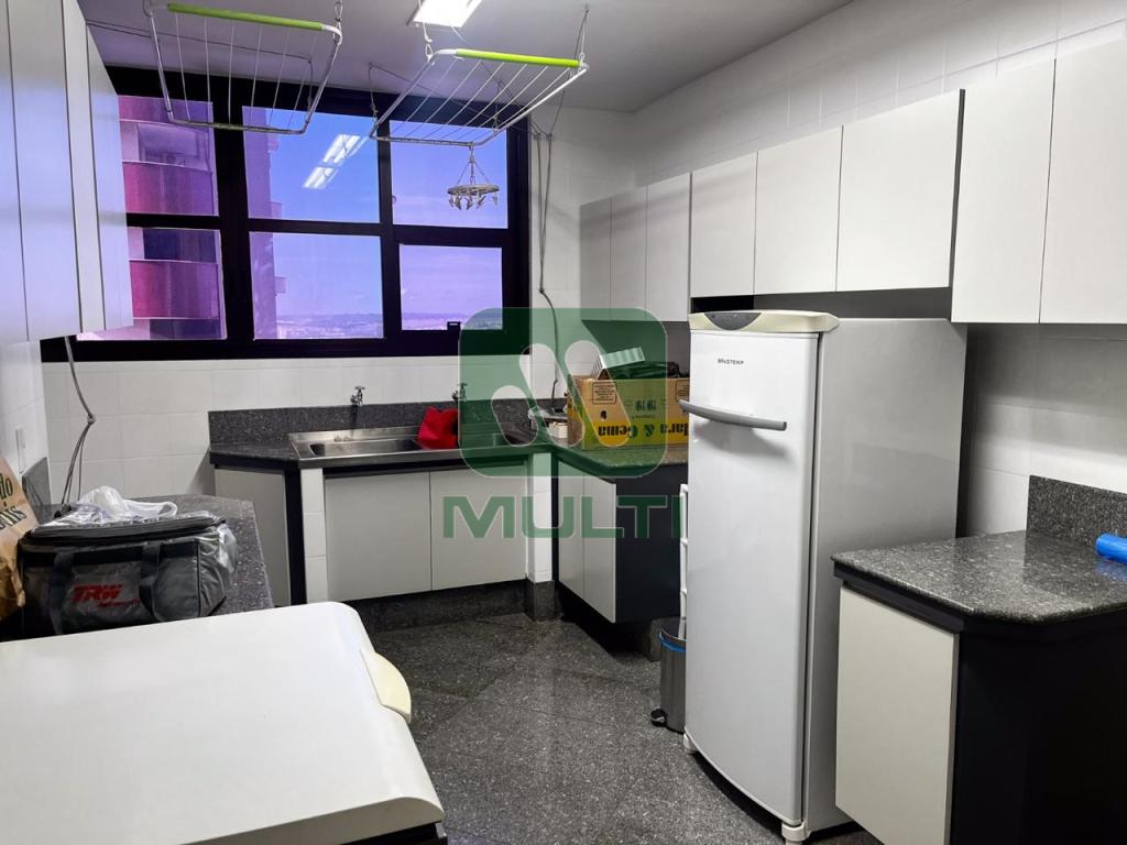 Apartamento à venda com 4 quartos, 426m² - Foto 16