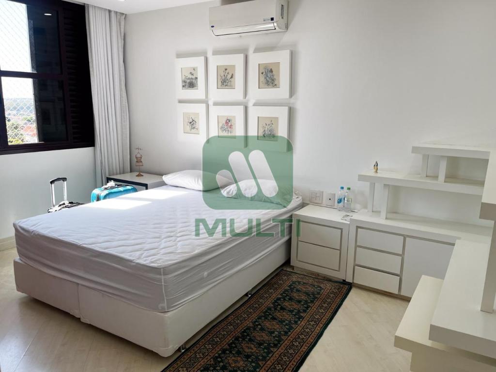 Apartamento à venda com 4 quartos, 426m² - Foto 29