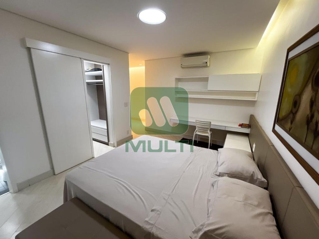 Apartamento à venda com 4 quartos, 426m² - Foto 37