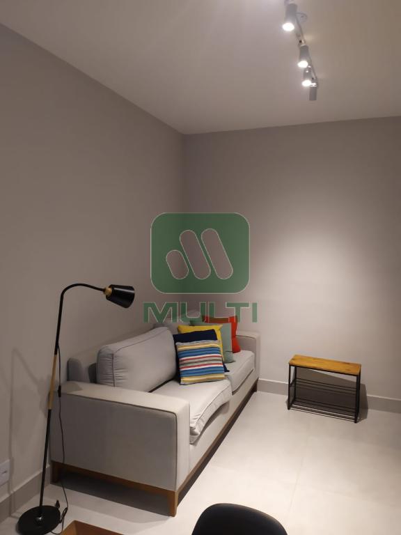 Apartamento à venda com 2 quartos, 44m² - Foto 5