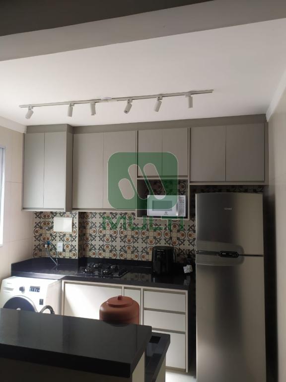 Apartamento à venda com 2 quartos, 44m² - Foto 10