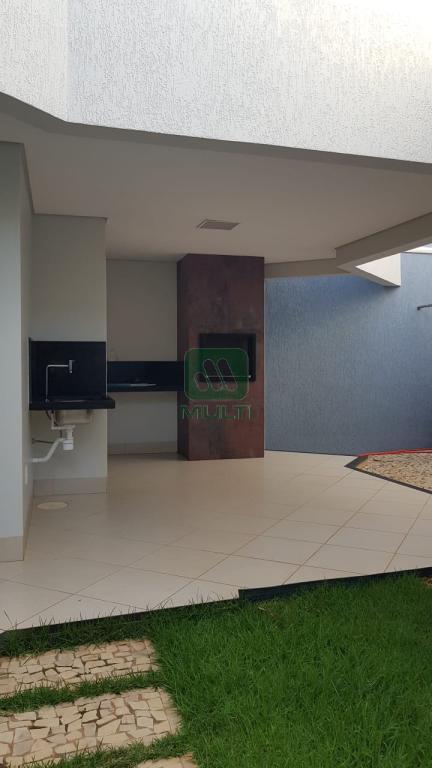 Casa à venda com 3 quartos, 200m² - Foto 16