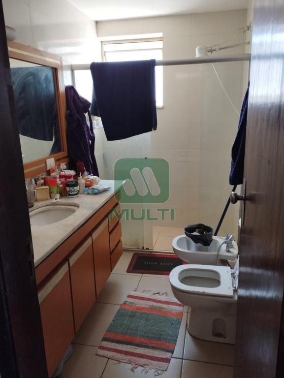 Apartamento à venda com 3 quartos, 170m² - Foto 13