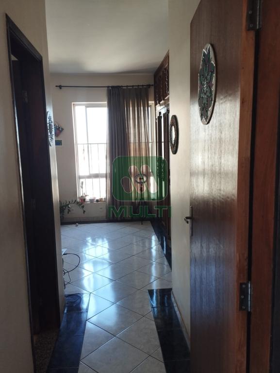 Apartamento à venda com 3 quartos, 170m² - Foto 14