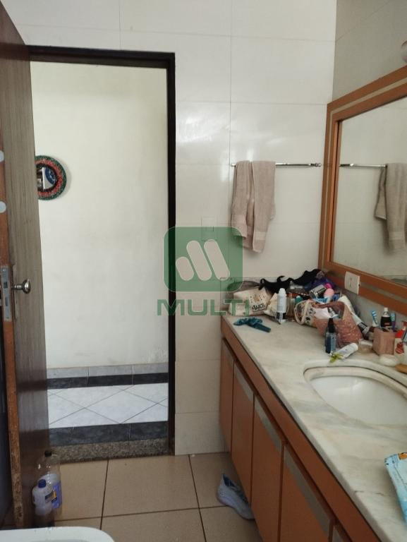 Apartamento à venda com 3 quartos, 170m² - Foto 23