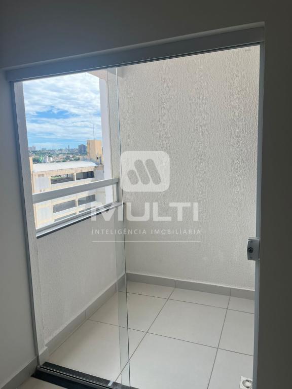 Apartamento à venda com 2 quartos, 51m² - Foto 2