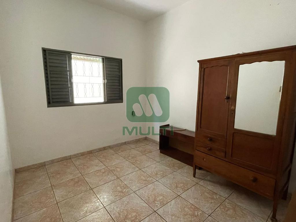 Casa à venda com 3 quartos, 1m² - Foto 9