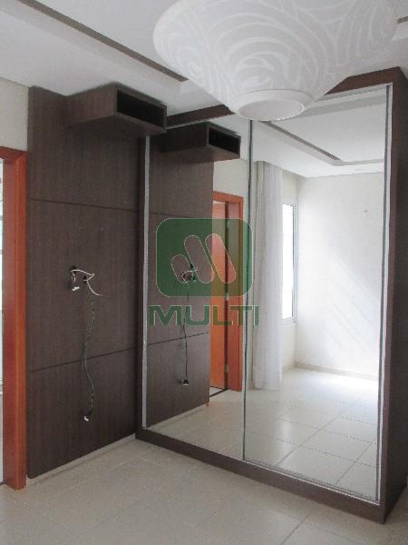 Apartamento à venda com 3 quartos, 109m² - Foto 7