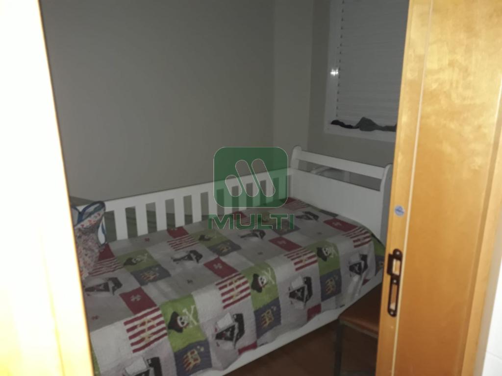 Apartamento à venda com 3 quartos, 156m² - Foto 13