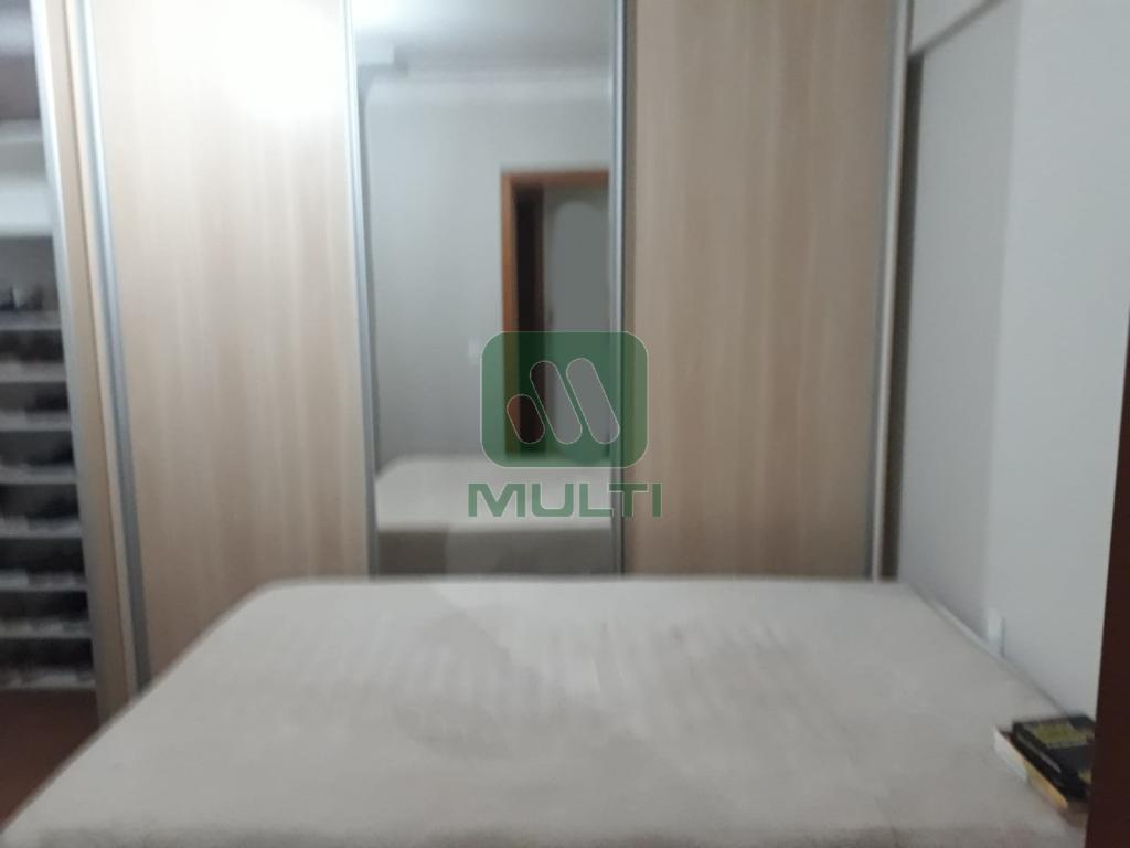 Apartamento à venda com 3 quartos, 156m² - Foto 17