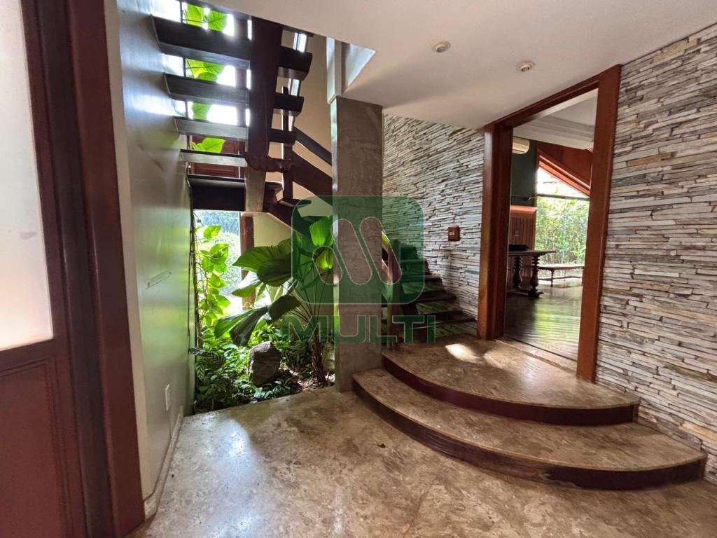 Casa à venda com 4 quartos, 533m² - Foto 12