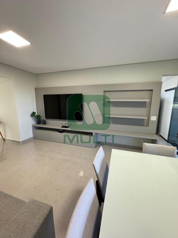 Apartamento à venda com 3 quartos, 110m² - Foto 6